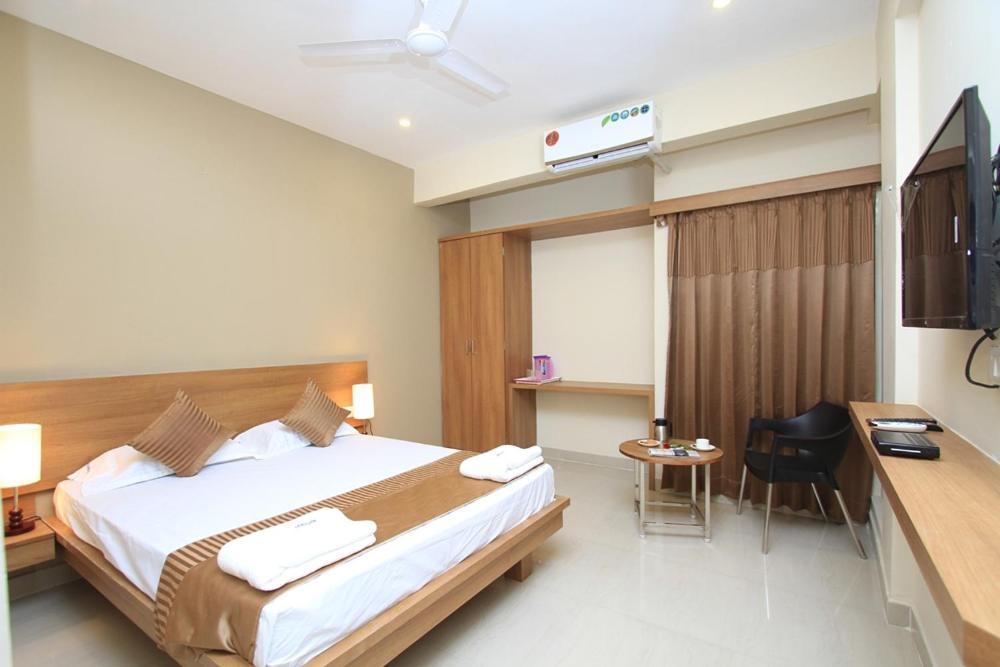 Samasth Rooms And Suits Мисор Екстериор снимка